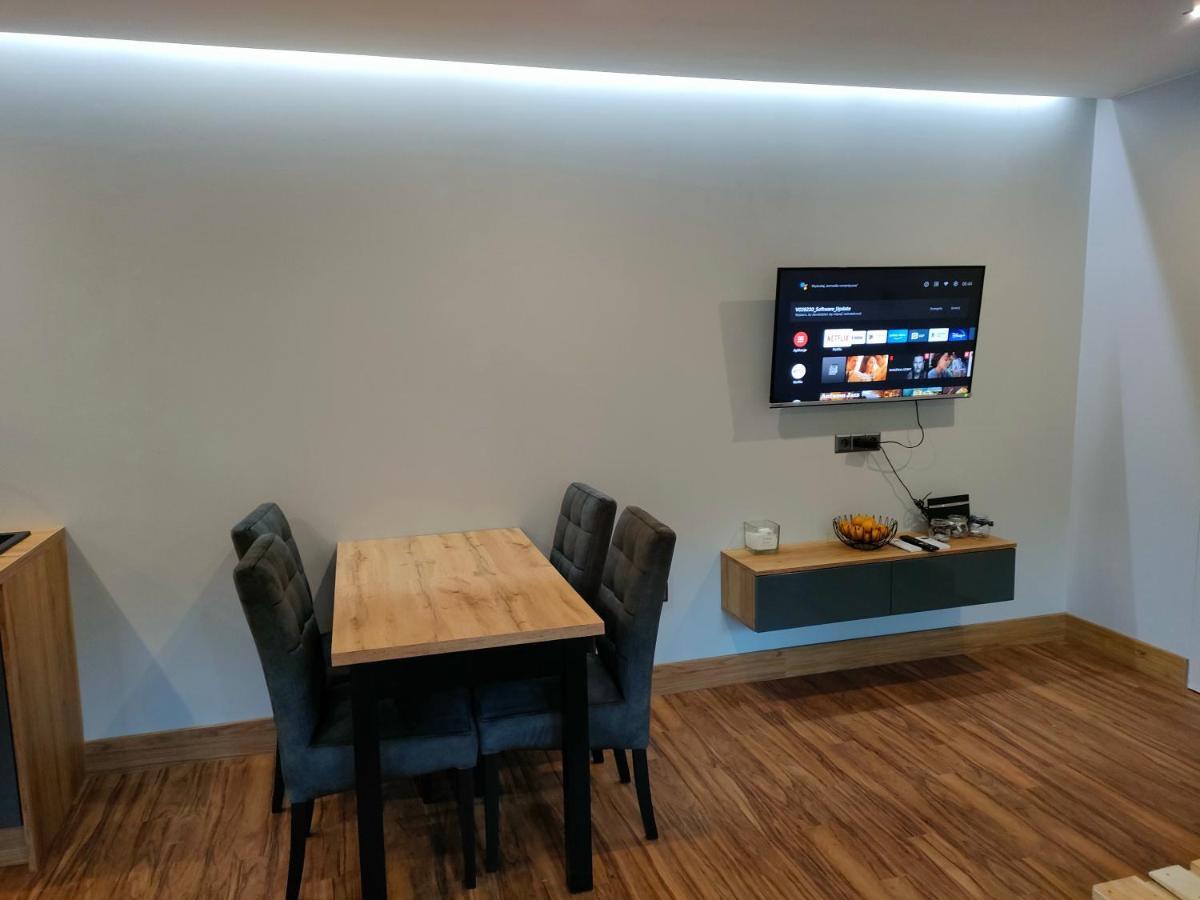 Apartament Nad Jeziorem Slawa Exterior foto