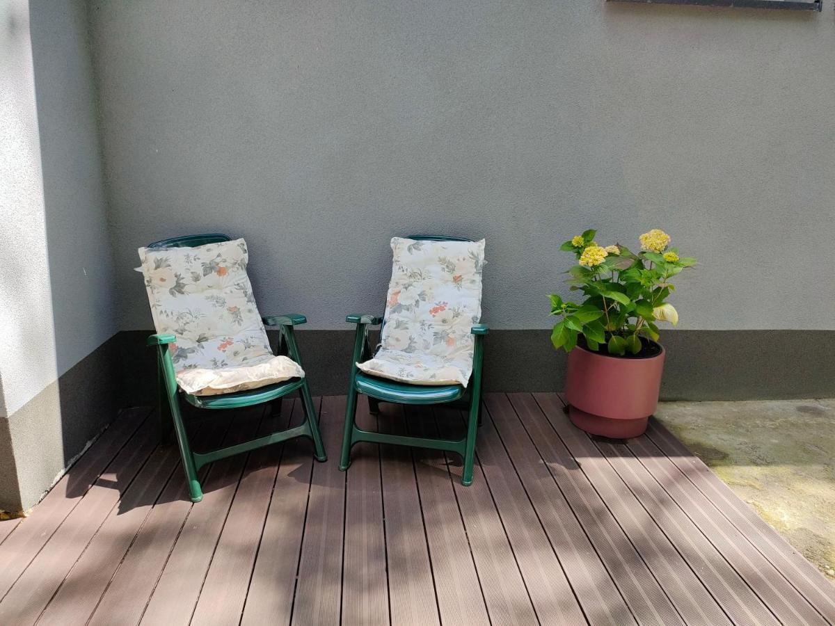 Apartament Nad Jeziorem Slawa Exterior foto